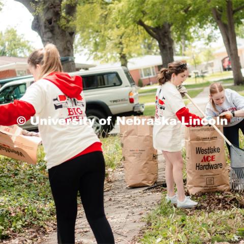 The Big Event is an annual single-day-of-service benefiting local nonprofits and residents in the greater Lincoln community. Volunteers helped clean up private properties, residences, and local parks. May 4, 2024. Photo by Kylie Galvin / Office of Student Affairs.